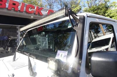 2015 Jeep Wrangler Sahara   - Photo 32 - Newark, NJ 07104