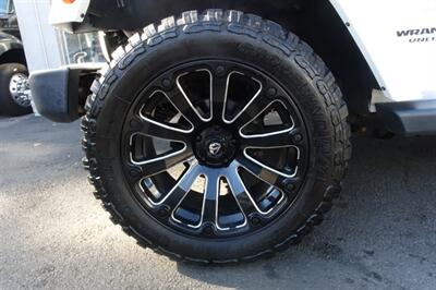 2015 Jeep Wrangler Sahara   - Photo 20 - Newark, NJ 07104