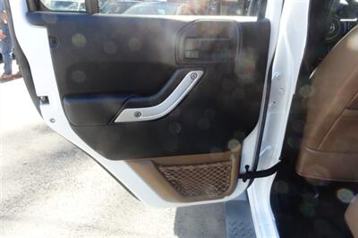 2015 Jeep Wrangler Sahara   - Photo 12 - Newark, NJ 07104