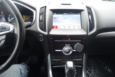 2018 Ford Edge Titanium   - Photo 18 - Newark, NJ 07104