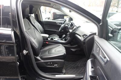 2018 Ford Edge Titanium   - Photo 14 - Newark, NJ 07104