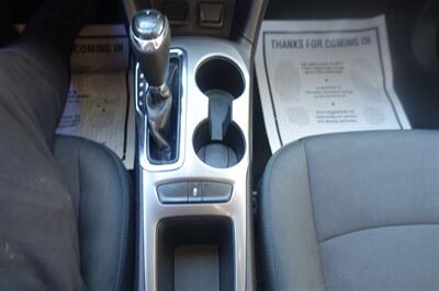 2017 Chevrolet Cruze LT Auto   - Photo 20 - Newark, NJ 07104