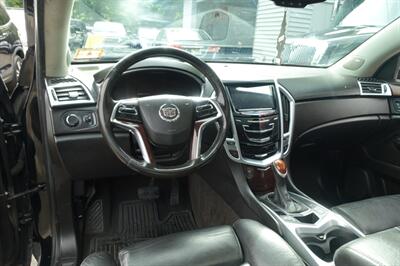 2016 Cadillac SRX Luxury Collection - Photo 18 - Newark, NJ 07104