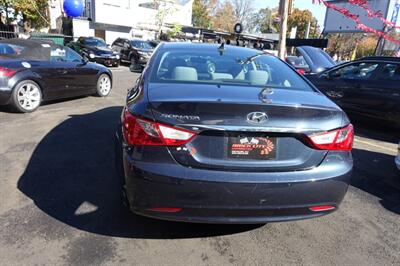 2011 Hyundai SONATA GLS   - Photo 7 - Newark, NJ 07104