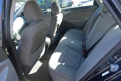 2011 Hyundai SONATA GLS   - Photo 11 - Newark, NJ 07104