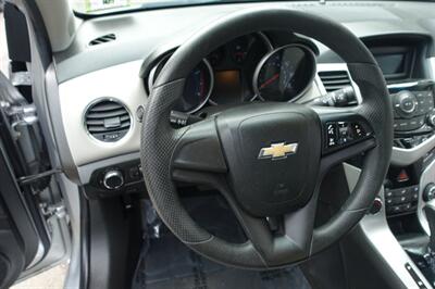 2016 Chevrolet Cruze Limited LS Auto - Photo 26 - Newark, NJ 07104
