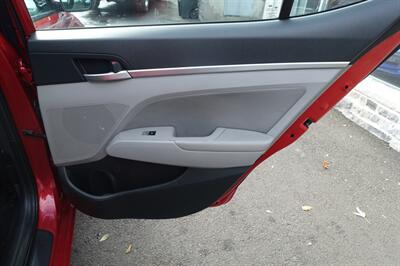 2020 Hyundai ELANTRA Limited   - Photo 17 - Newark, NJ 07104