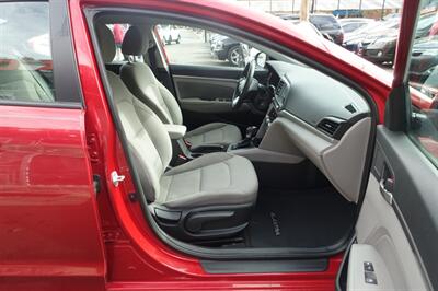 2020 Hyundai ELANTRA Limited   - Photo 14 - Newark, NJ 07104