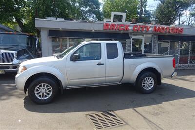 2015 Nissan Frontier SV V6 - Photo 4 - Newark, NJ 07104