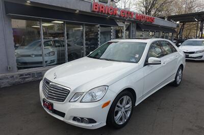 2011 Mercedes-Benz E 350 Sport 4MATIC   - Photo 1 - Newark, NJ 07104