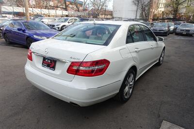 2011 Mercedes-Benz E 350 Sport 4MATIC   - Photo 8 - Newark, NJ 07104