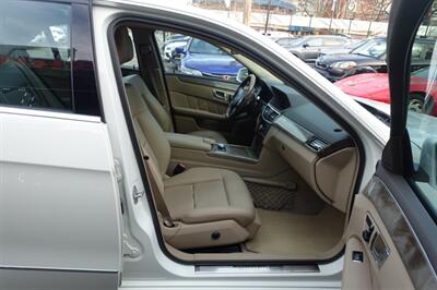 2011 Mercedes-Benz E 350 Sport 4MATIC   - Photo 15 - Newark, NJ 07104