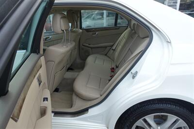 2011 Mercedes-Benz E 350 Sport 4MATIC   - Photo 12 - Newark, NJ 07104