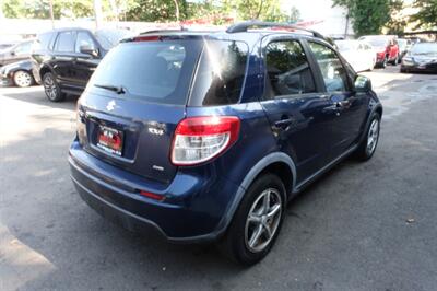 2011 Suzuki SX4 Crossover   - Photo 5 - Newark, NJ 07104
