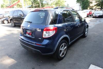 2011 Suzuki SX4 Crossover   - Photo 8 - Newark, NJ 07104