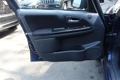2011 Suzuki SX4 Crossover   - Photo 10 - Newark, NJ 07104