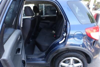 2011 Suzuki SX4 Crossover   - Photo 11 - Newark, NJ 07104