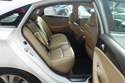 2012 Hyundai SONATA SE   - Photo 16 - Newark, NJ 07104