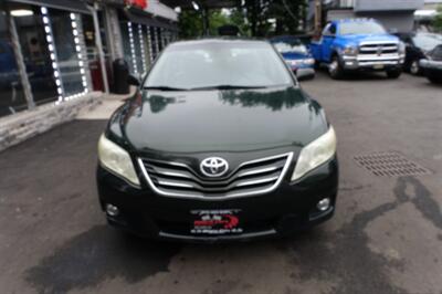 2010 Toyota Camry XLE   - Photo 2 - Newark, NJ 07104