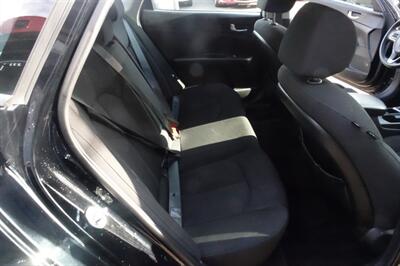 2017 Kia Optima LX   - Photo 16 - Newark, NJ 07104