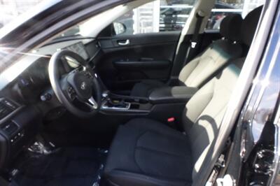 2017 Kia Optima LX   - Photo 9 - Newark, NJ 07104
