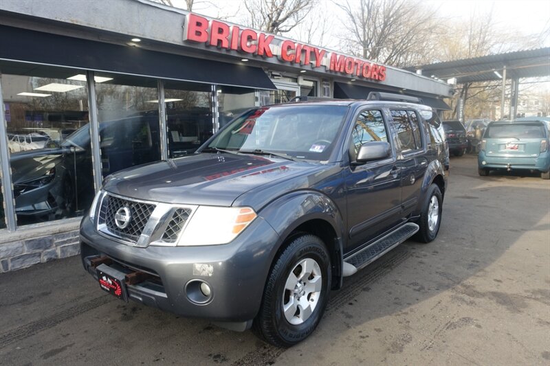 2011 Nissan Pathfinder SV