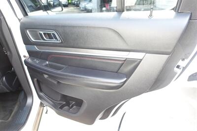 2017 Ford Explorer Sport - Photo 25 - Newark, NJ 07104