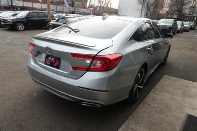 2018 Honda Accord Sport   - Photo 8 - Newark, NJ 07104