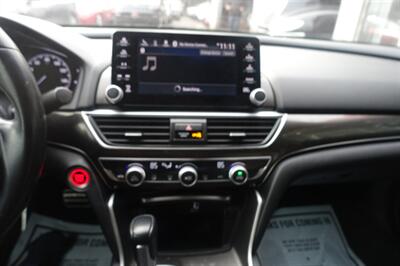 2018 Honda Accord Sport   - Photo 19 - Newark, NJ 07104