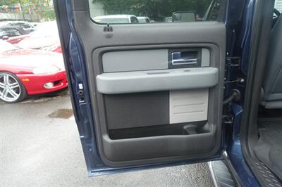 2014 Ford F-150 XLT   - Photo 12 - Newark, NJ 07104