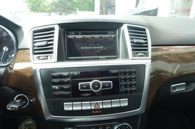 2015 Mercedes-Benz ML 350 4MATIC   - Photo 18 - Newark, NJ 07104