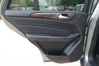 2015 Mercedes-Benz ML 350 4MATIC   - Photo 12 - Newark, NJ 07104