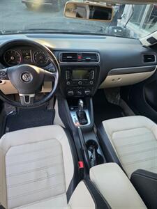2013 Volkswagen Jetta SEL PZEV   - Photo 14 - Newark, NJ 07104