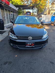 2013 Volkswagen Jetta SEL PZEV   - Photo 2 - Newark, NJ 07104
