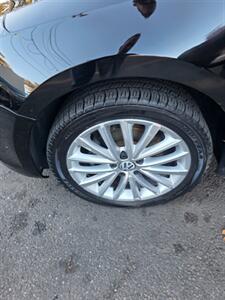 2013 Volkswagen Jetta SEL PZEV   - Photo 22 - Newark, NJ 07104