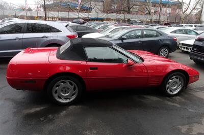 1992 Chevrolet Corvette   - Photo 4 - Newark, NJ 07104