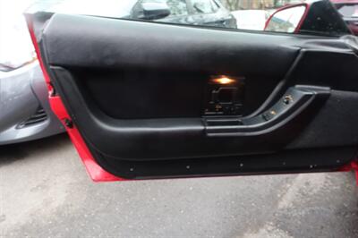 1992 Chevrolet Corvette   - Photo 10 - Newark, NJ 07104