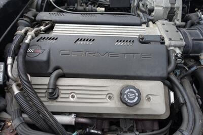 1992 Chevrolet Corvette   - Photo 20 - Newark, NJ 07104