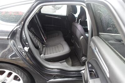 2014 Ford Fusion SE   - Photo 16 - Newark, NJ 07104