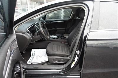 2014 Ford Fusion SE   - Photo 9 - Newark, NJ 07104