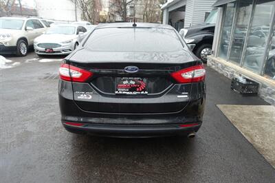 2014 Ford Fusion SE   - Photo 7 - Newark, NJ 07104