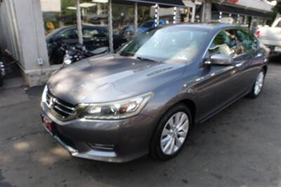 2013 Honda Accord EX-L V6 w/Navi   - Photo 1 - Newark, NJ 07104