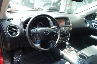 2014 Nissan Pathfinder S - Photo 12 - Newark, NJ 07104