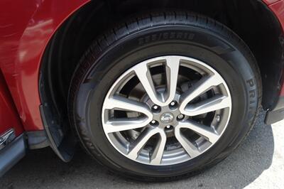 2014 Nissan Pathfinder S - Photo 24 - Newark, NJ 07104