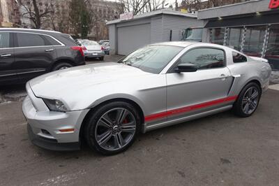 2014 Ford Mustang V6 Premium   - Photo 4 - Newark, NJ 07104