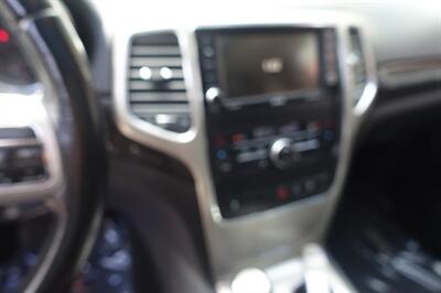 2012 Jeep Grand Cherokee Laredo - Photo 14 - Newark, NJ 07104
