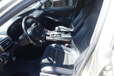 2017 Lexus IS - Photo 11 - Newark, NJ 07104