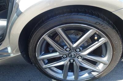 2017 Lexus IS - Photo 28 - Newark, NJ 07104