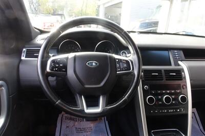 2016 Land Rover Discovery Sport HSE   - Photo 14 - Newark, NJ 07104