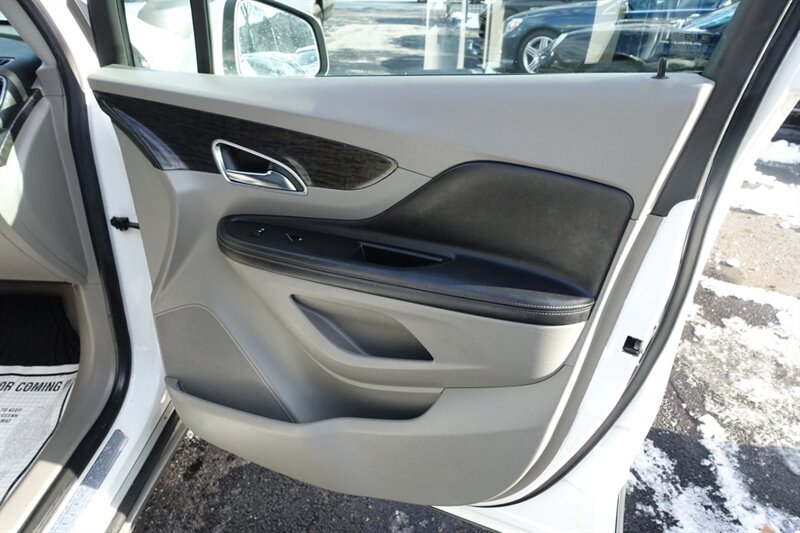 2015 Buick Encore Base photo 16